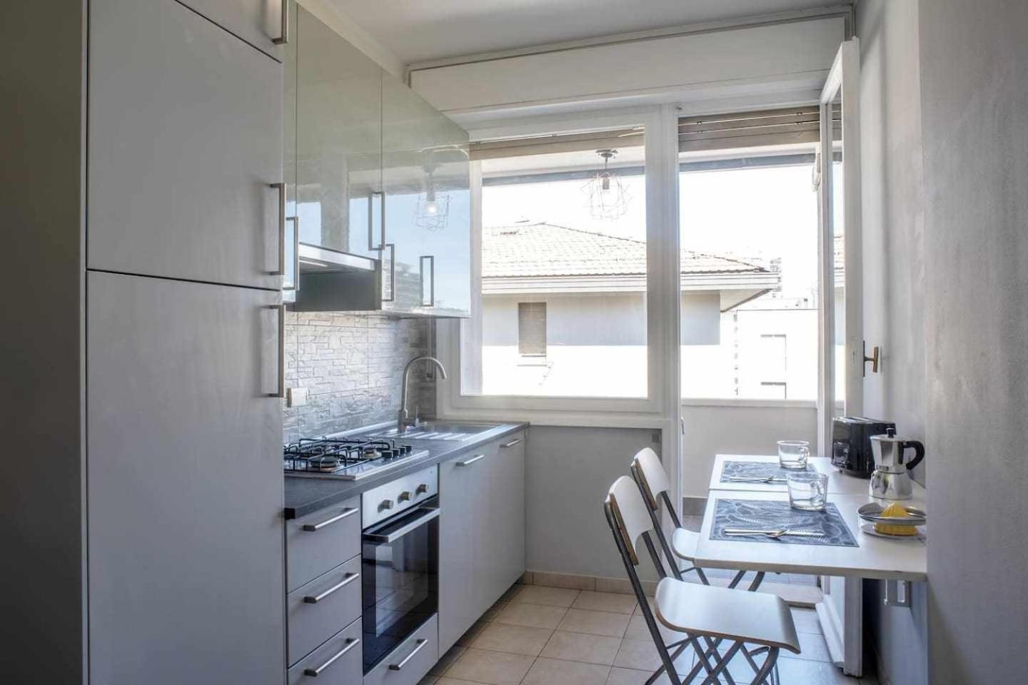 Suite La Montagnola Park 200M Stazione Centrale Bolonya Dış mekan fotoğraf