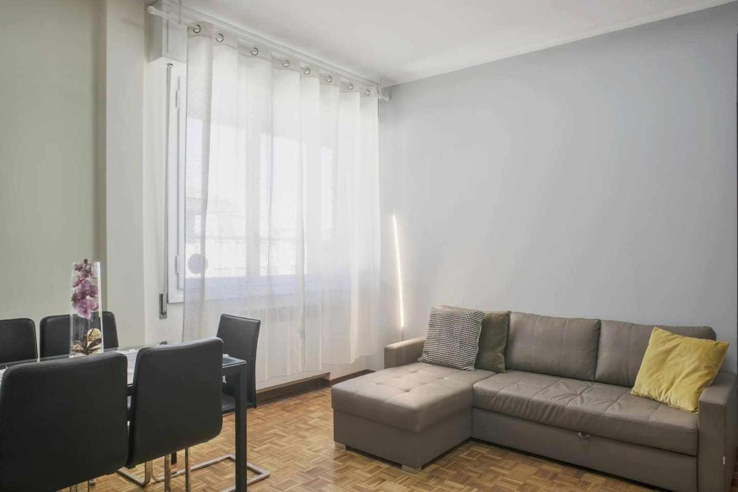 Suite La Montagnola Park 200M Stazione Centrale Bolonya Dış mekan fotoğraf